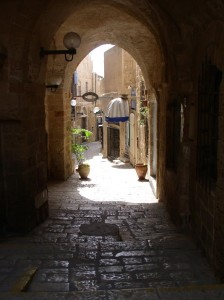Italian scene with an arch, photo 